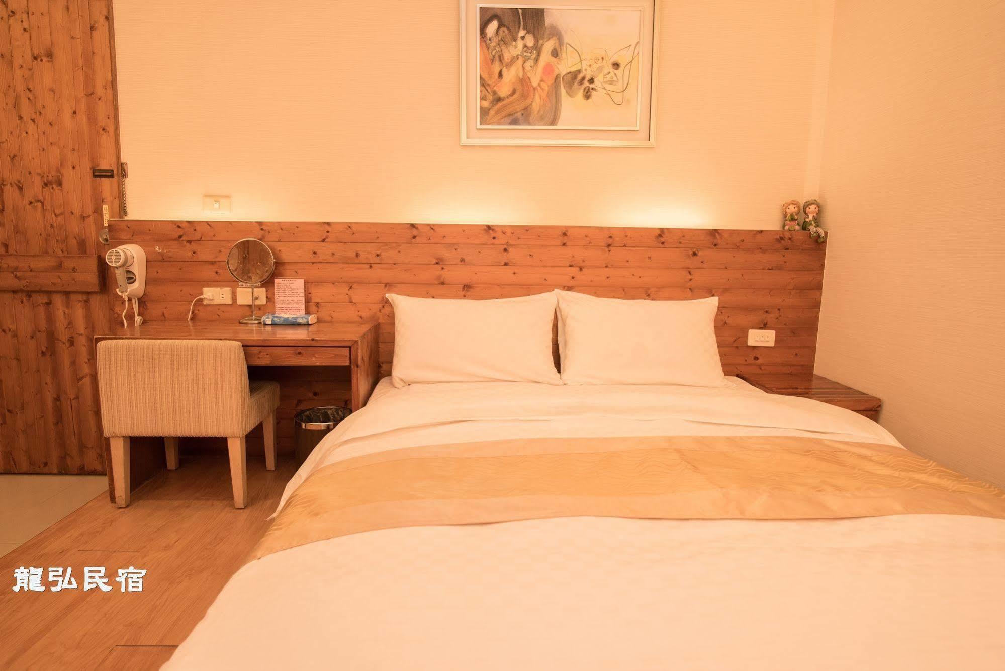 Long Hong Bed & Breakfast Magong Dış mekan fotoğraf